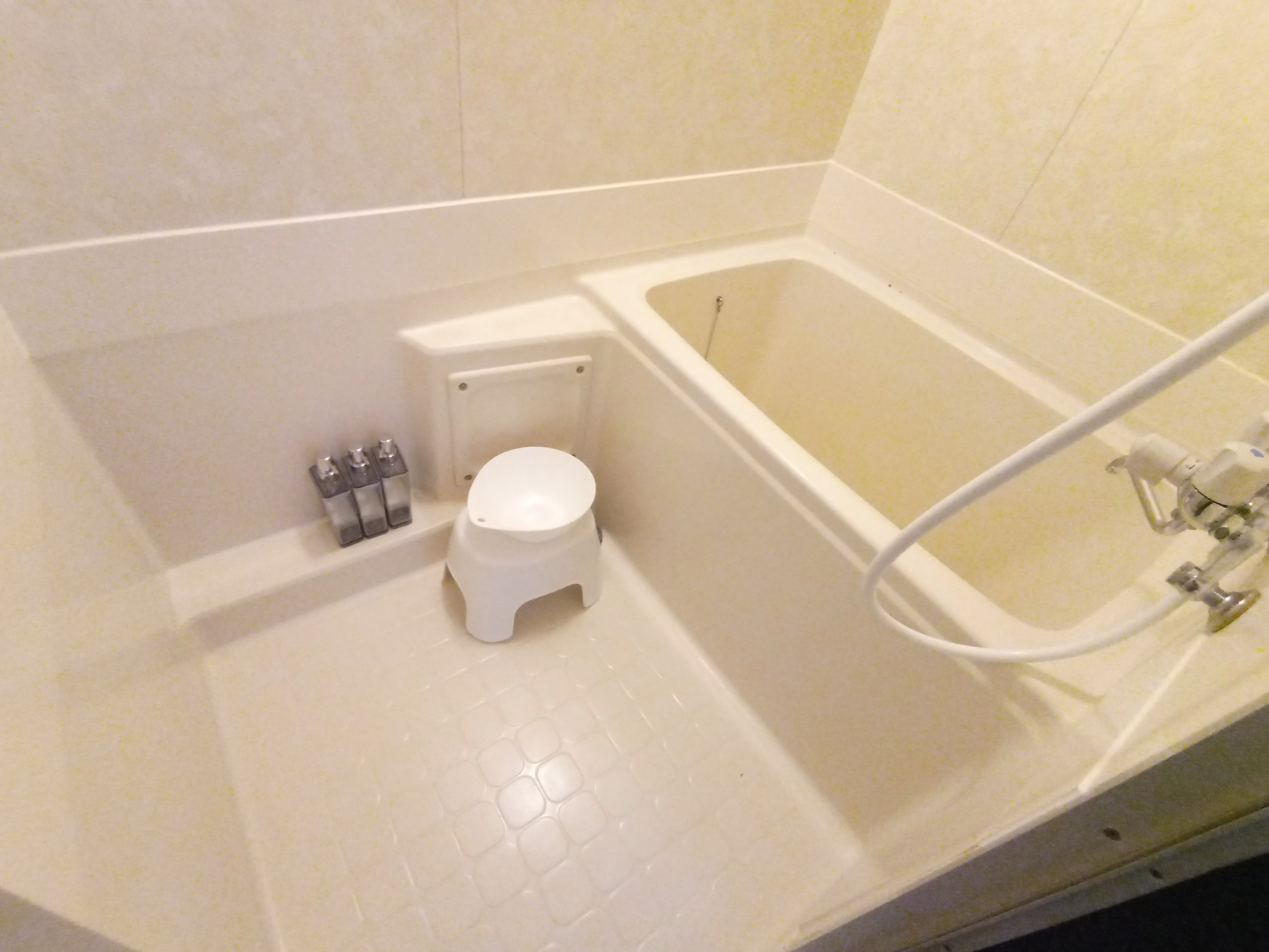 部屋画像7：トイレ・お風呂