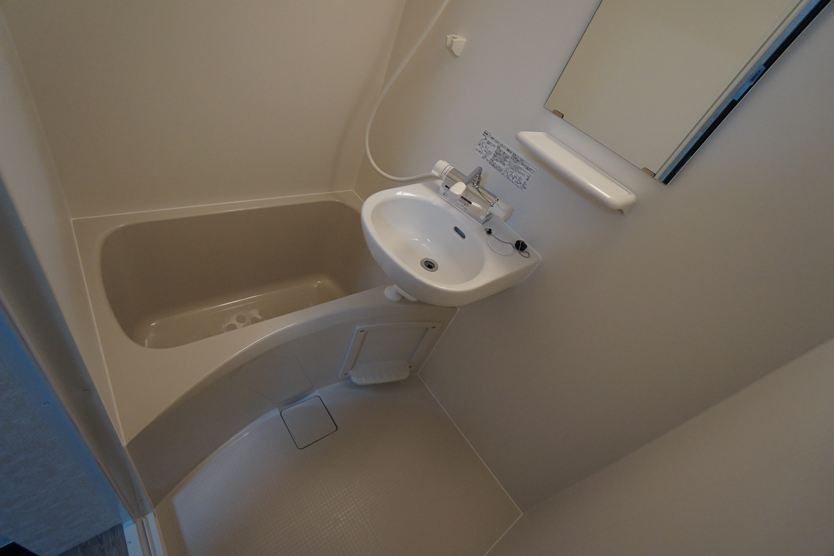 部屋画像4：トイレ・お風呂