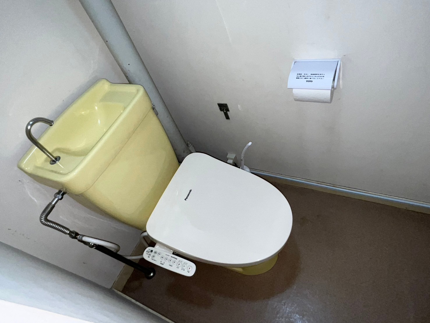 部屋画像15：トイレ・お風呂