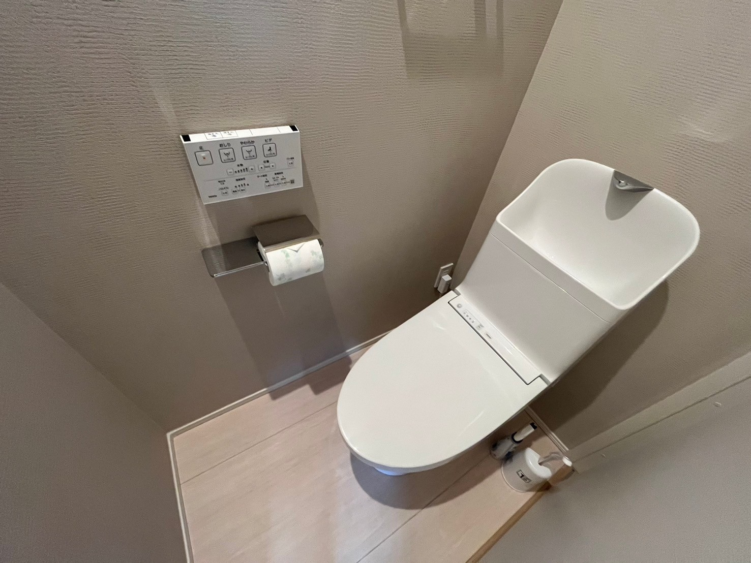部屋画像2：トイレ・お風呂