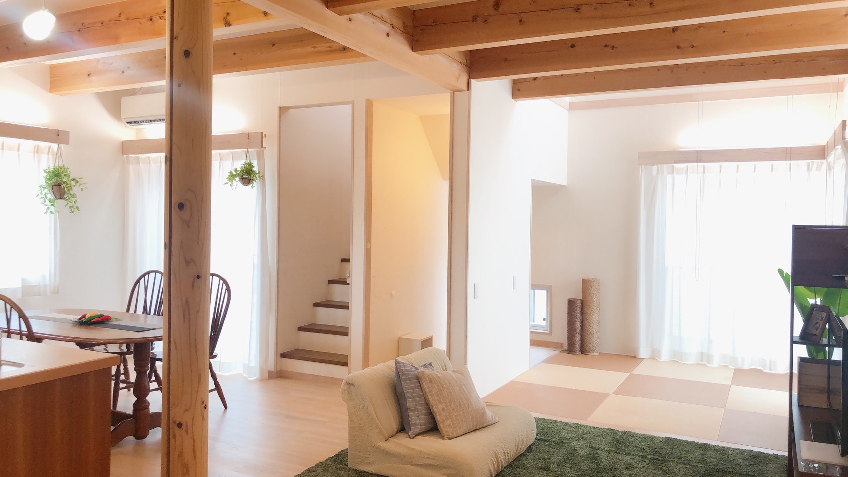 部屋画像16：室内写真