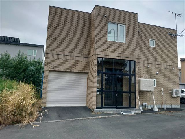 部屋画像8：外観・設備
